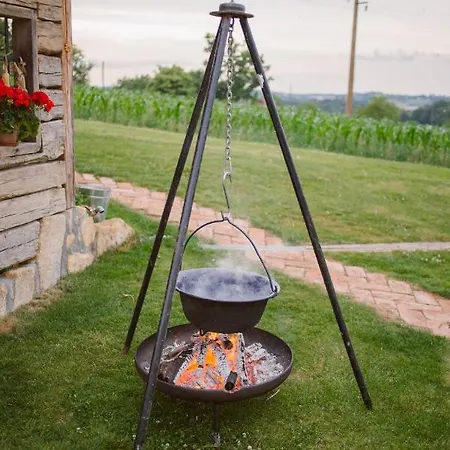 Bed & Breakfast Tourist Farm Firbas