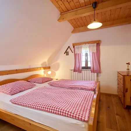 Tourist Farm Firbas Oda ve Kahvaltı
