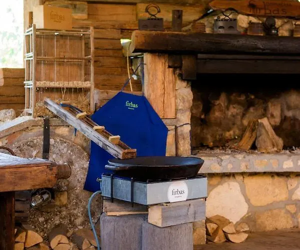 فندق مبيت وإفطار Tourist Farm Firbas